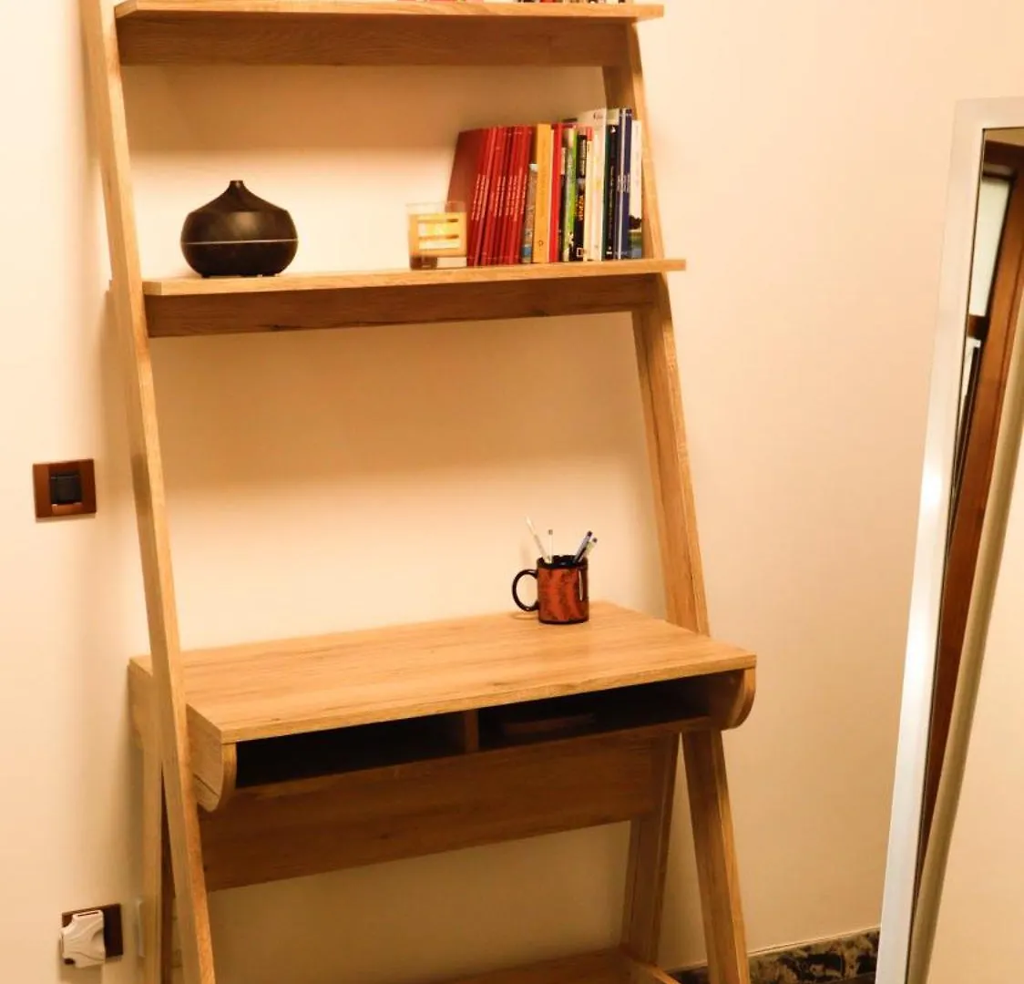 Chez Regina, Feel At Home! Mestre Apartment