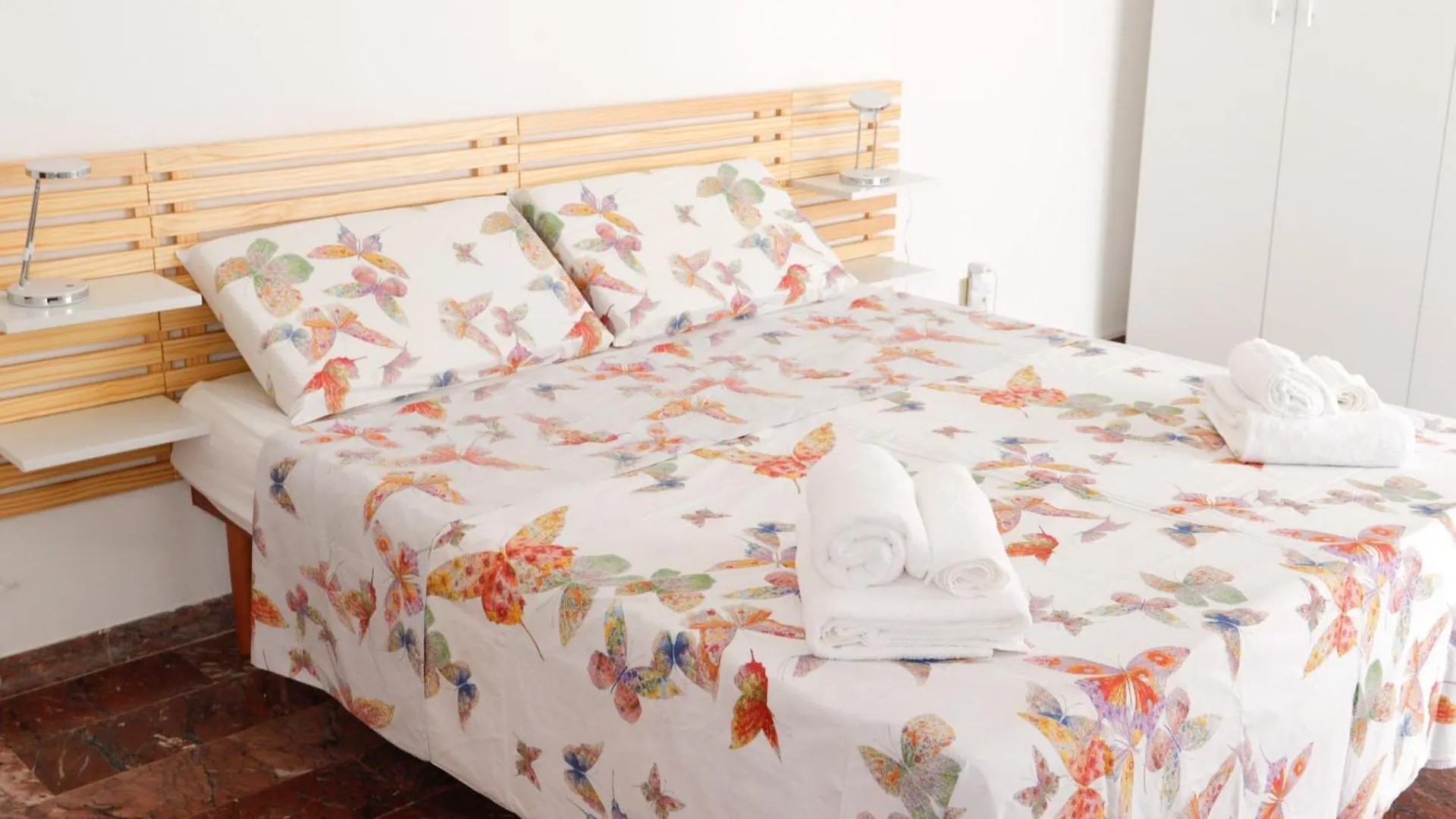 Chez Regina, Feel At Home! Mestre
