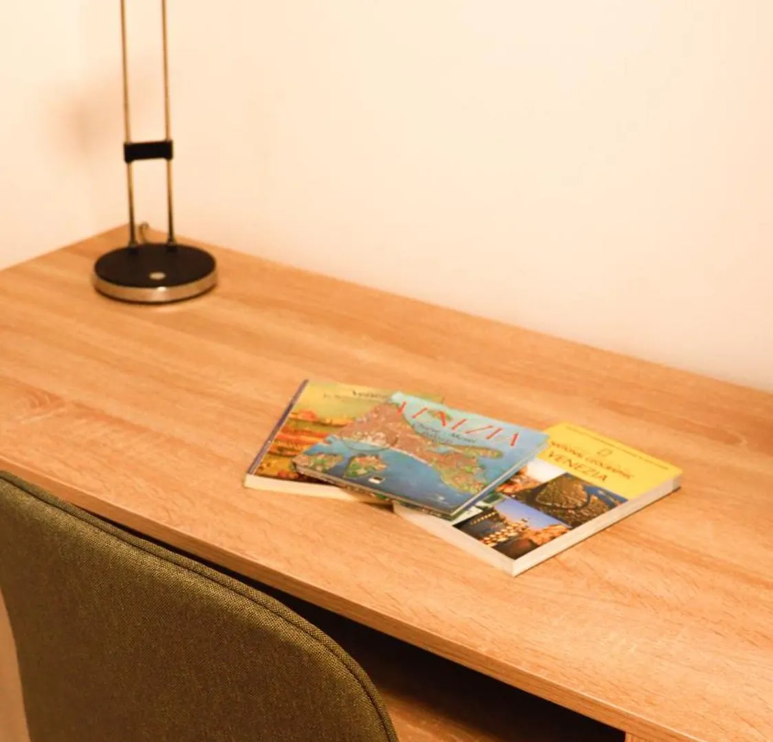 Apartment Chez Regina, Feel At Home! Mestre