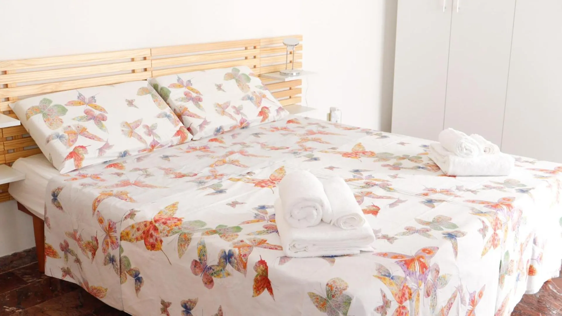 Chez Regina, Feel At Home! Mestre