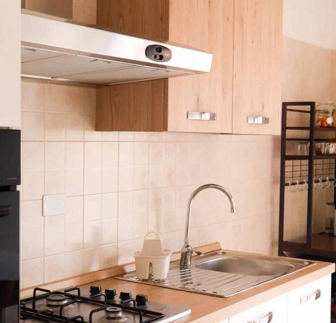 Chez Regina, Feel At Home! Mestre Apartment