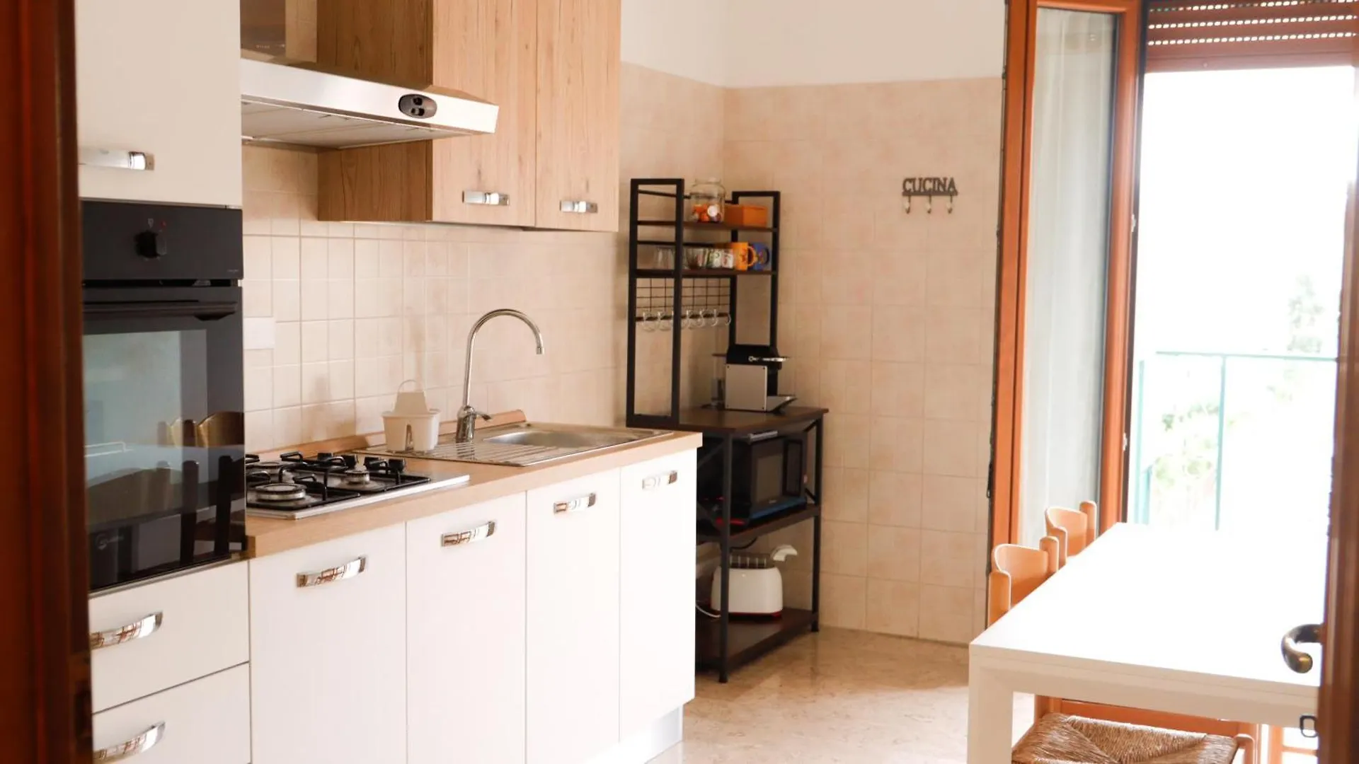 Chez Regina, Feel At Home! Mestre Apartment