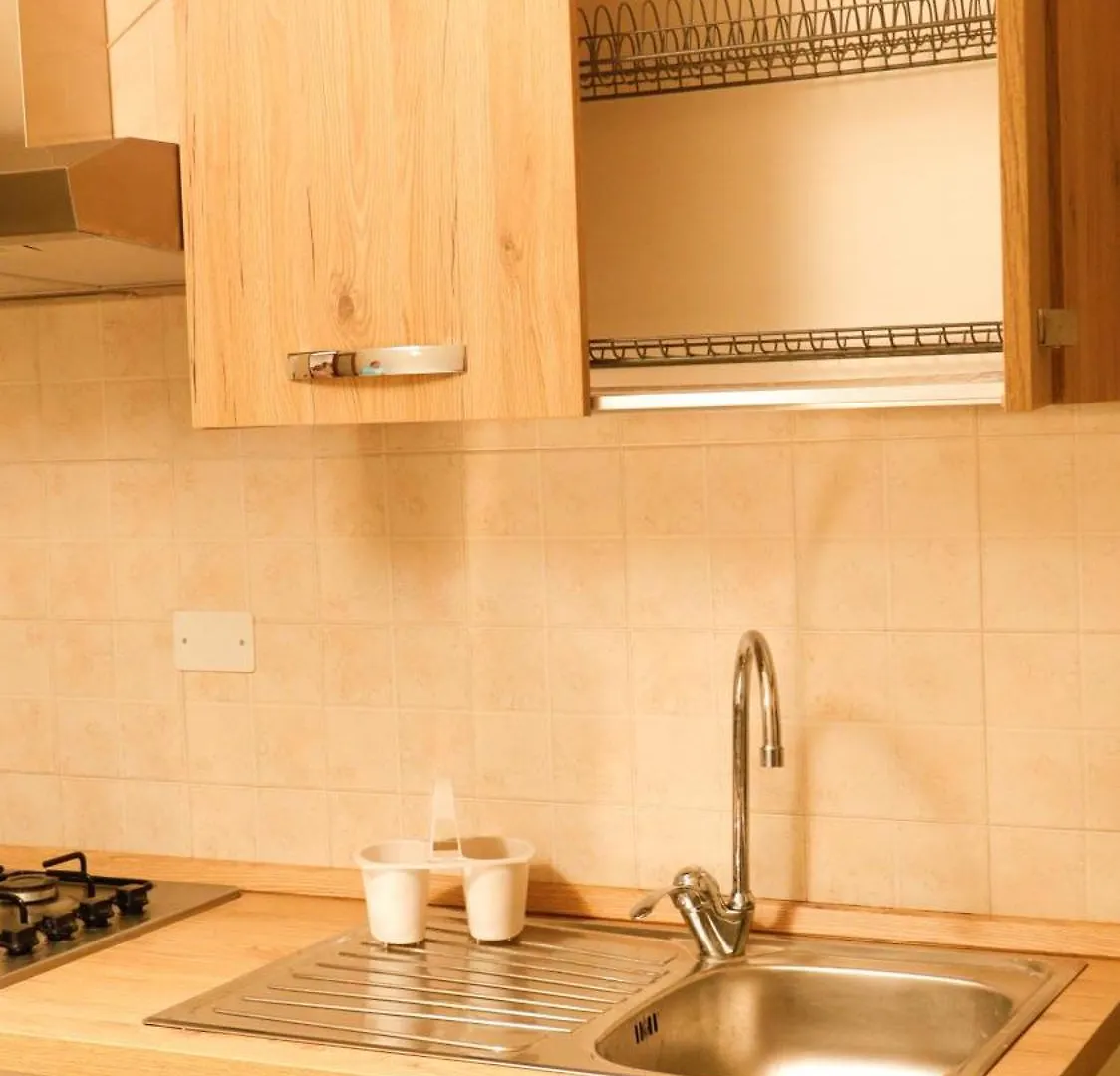 Chez Regina, Feel At Home! Mestre Apartment